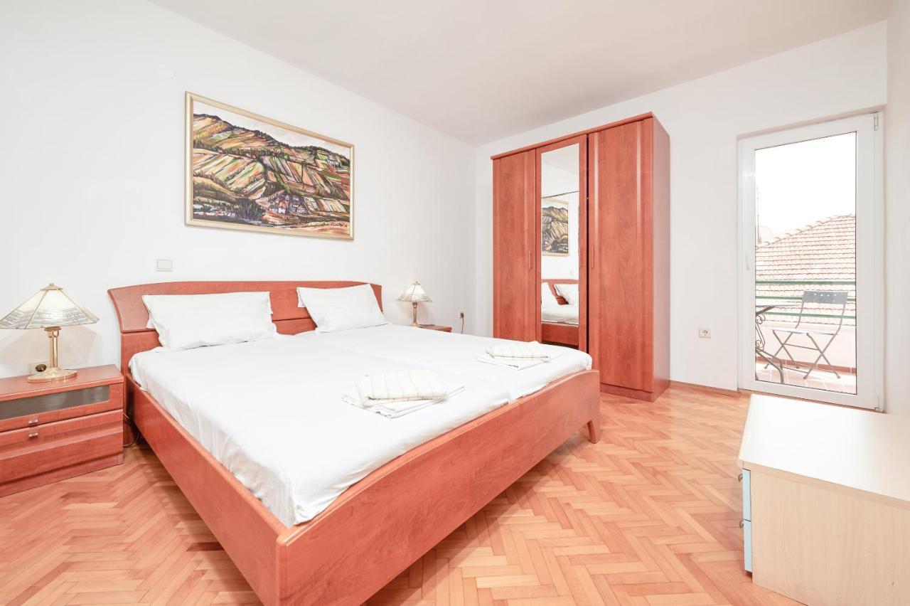 Vila Veljko Okrug Gornji Habitación foto