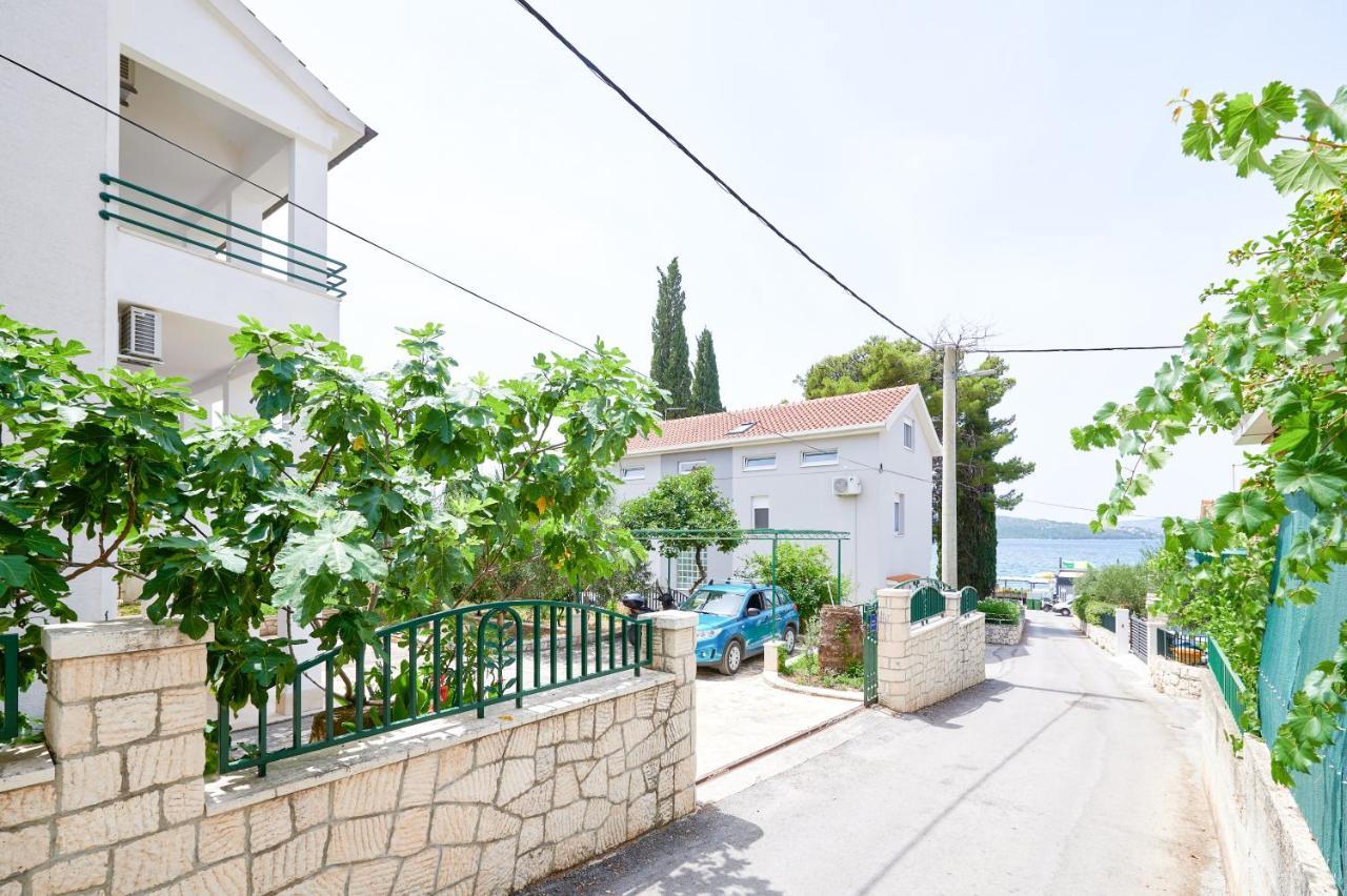 Vila Veljko Okrug Gornji Exterior foto